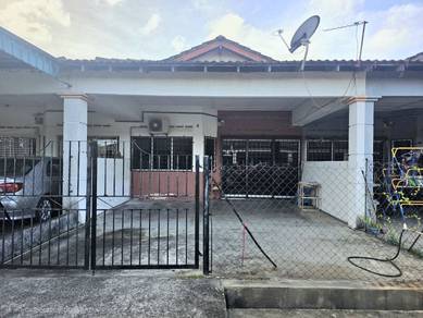 Terraced House For Sale in Balok,PHG