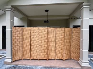 Penghadang Ruang / Room Divider