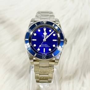Tudor Black Bay 54