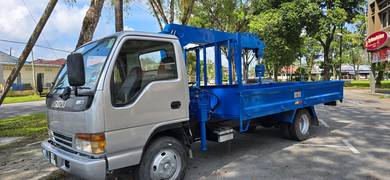 Isuzu 3 Ton Lorry Crane