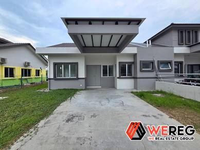 Semi-Detached House For Sale in Port Klang,SGR