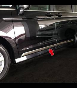 Chrome Lower Door Garnish for Stepwgn Stepwagon RK