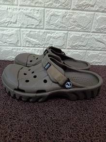 Uk7 Crocs Off-Road Clogs