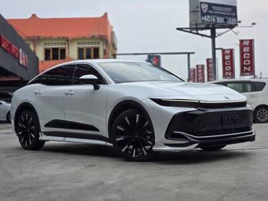 Toyota Crown CROSSOVER RS ADVANCED in Ipoh, PRK