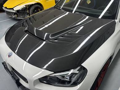 BMW G87 M2 V Bonnet Hood Dry Carbon Bodykit