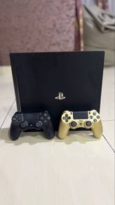 PS4 Pro 1TB (with 2 original controller)