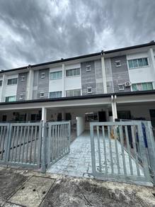 Townhouse For Rent in Kuching,SWK