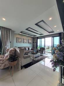 Condominium For Sale in Lido Avenue