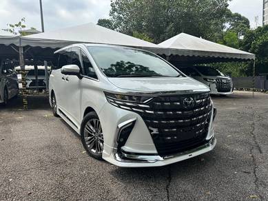 Toyota Alphard Z in Damansara, KUL