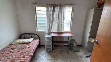 Room in Shah Alam, SGR