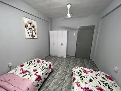 Room in Brickfields, KUL