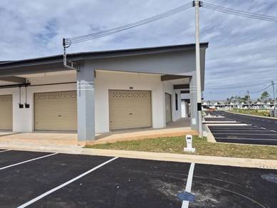Shop lot For Sale in Paroi,NSN