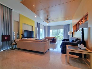 Condominium For Sale in 11 Gurney Drive