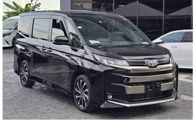 Toyota Noah Z in Damansara, KUL