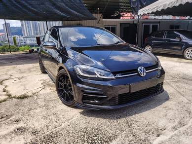 Volkswagen Golf TSI R-LINE in Desa Petaling, KUL