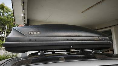Thule box & Thule roof rack