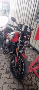 Benelli Leoncino 500