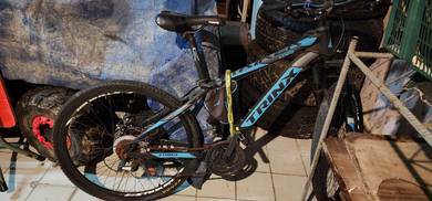 TRINX K088 Mountain Bike 