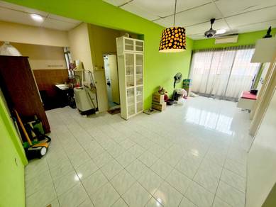 Apartment For Sale in Pangsapuri Putra Impian (Seri Kembangan)