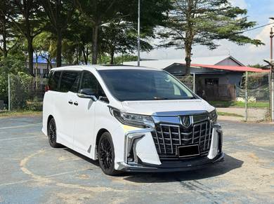 Toyota Alphard 2.5 SC in Tampoi, JHR