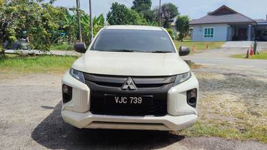 Mitsubishi Triton QUEST in Bangi, SGR