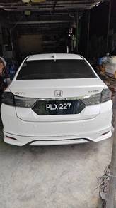 Honda City V in Bukit Mertajam, PNG