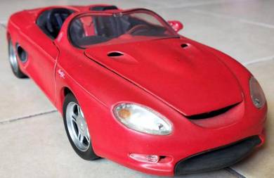 Dy Maisto Mustang Mach III 1/18 Scale Model