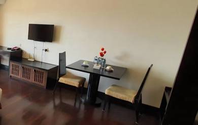 4 stars Resort Suites Solid High Quality table