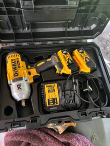 Dewalt