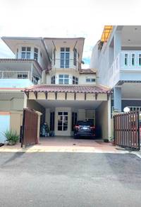 2.5-storey Terraced House For Sale in Ampang,SGR
