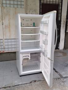 Panasonic 2 Door Fridge Peti ais 253Ltrs