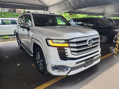 2023 Toyota Land Cruiser ZX