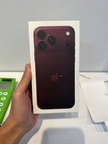 18 pm 256gb burgendy newset