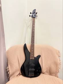 Bass guitar yamaha RBX370A active pickup