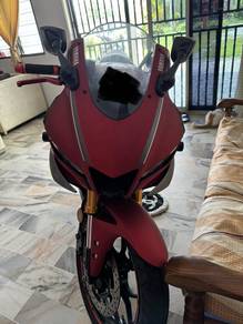 Yamaha R25