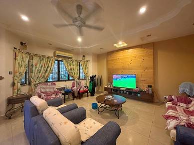 Semi-Detached House For Sale in Bukit Beruang,MLK
