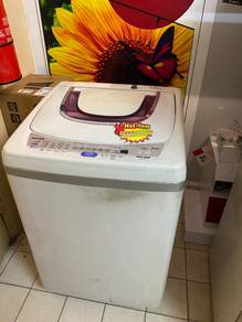 TOSHIBA 9kg Washing Machine AW977-A1n4 - terpakai
