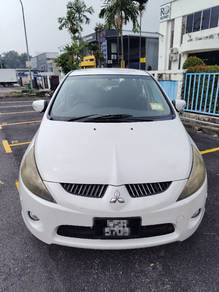 Mitsubishi Grandis in Bandar Sunway, SGR