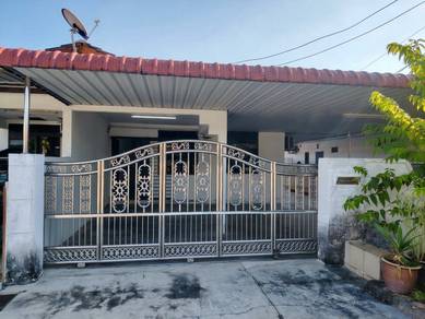 Semi-Detached House For Sale in Bukit Minyak,PNG