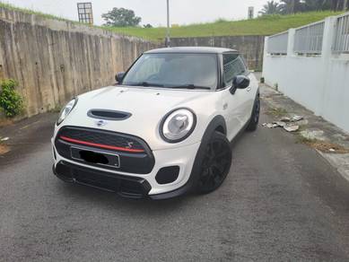 Mini Cooper S S in Masai, JHR