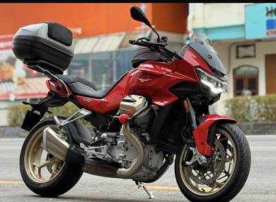 Moto Guzzi V9