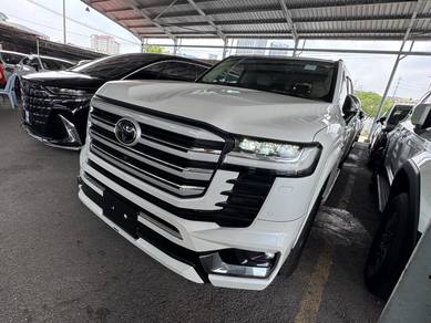 Toyota Land Cruiser ZX in Cheras, KUL