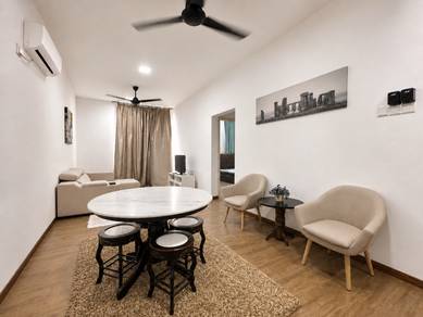 Condominium For Rent in Lakefront Homes @ Cyberjaya