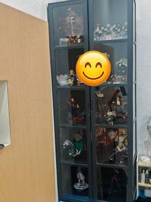 variety of figures
