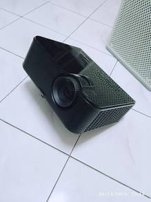 InFocus IN3128HD DLP digital projector. HDMI, USB,