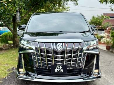 Toyota Alphard in Kepong, KUL