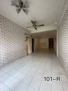 Condominium For Sale in Vista Indah Putra