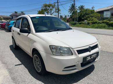 Proton Saga H-LINE in Pengkalan Chepa, KTN