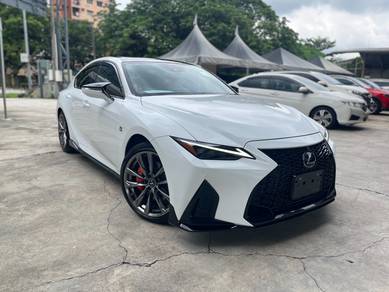 Lexus IS 300 F-SPORT in Cheras, KUL