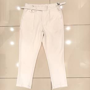 *White Long Pants*